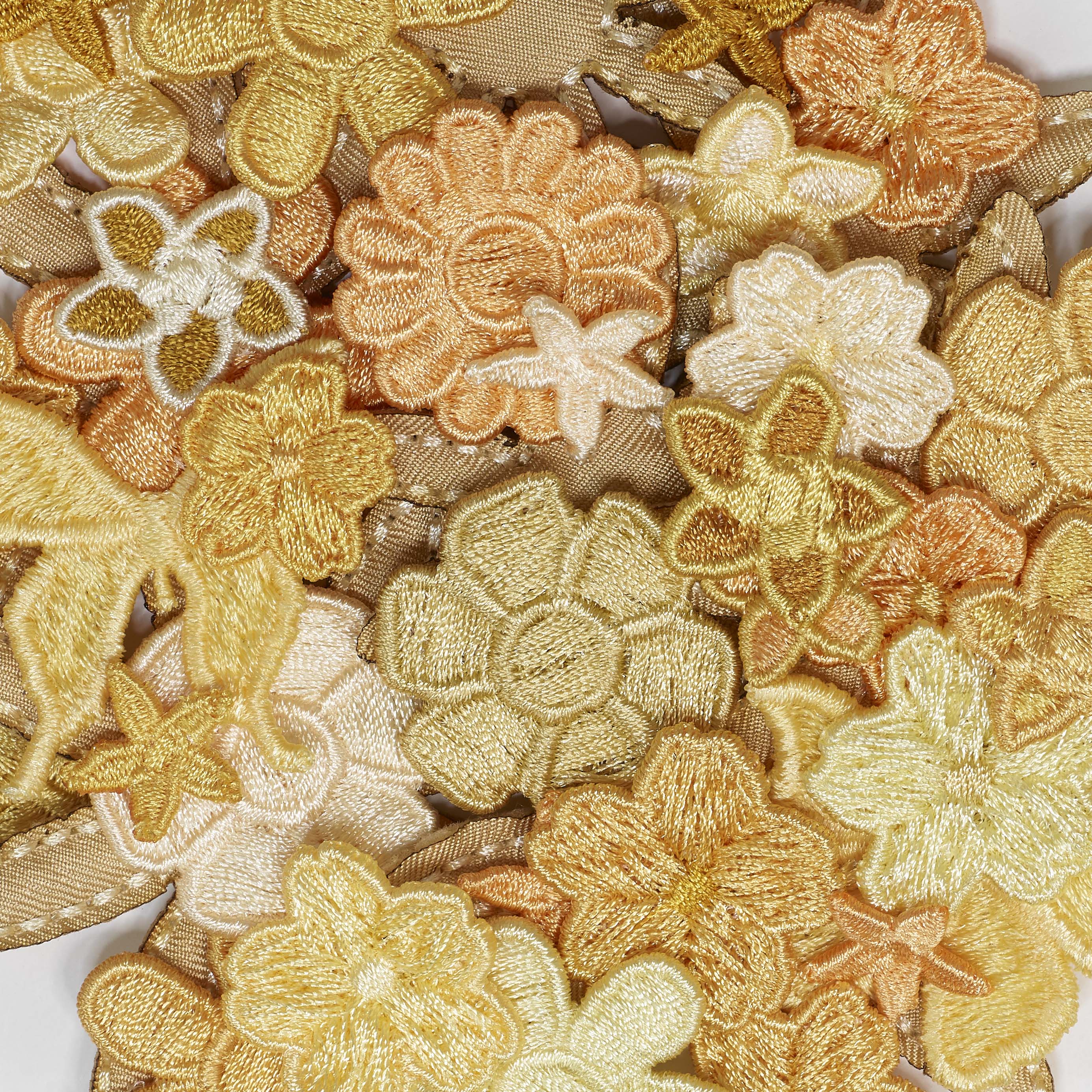 Mustard - heart -Deluxe Embroidery Kit